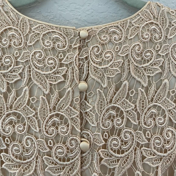 Vintage Talbots Lace Button Up‎ Top - Picture 7 of 9